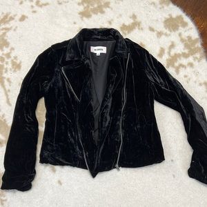 BB Dakota Velvet Jacket